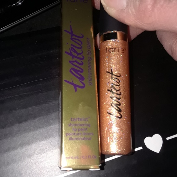 Tarte 'Tartist' shimmering lip paint - Picture 3 of 4